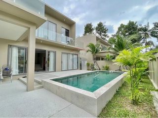 À vendre 3 chambres villa à Ko Samui, Surat Thani