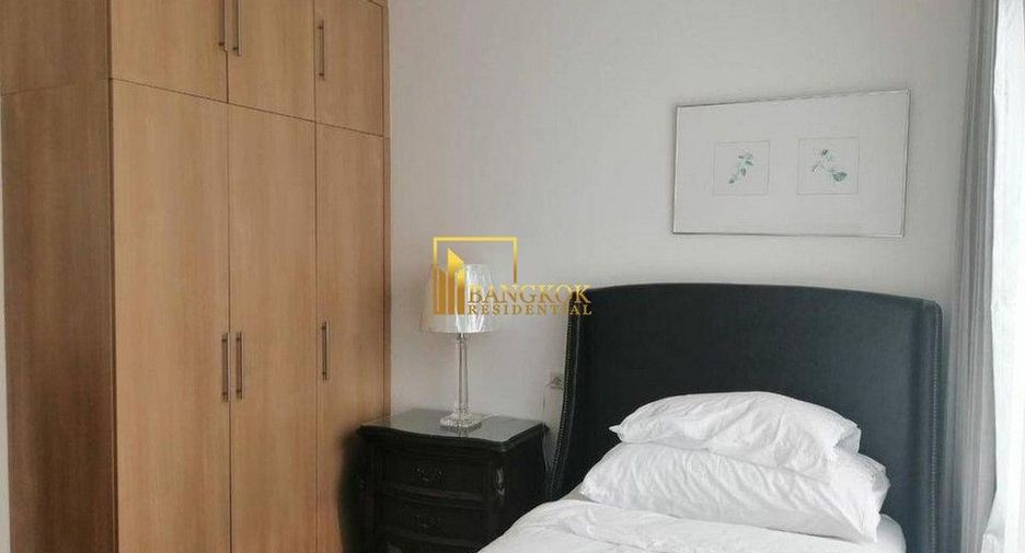 Condo en alquiler y en venta de 4 habitaciones en Khlong Toei, Bangkok