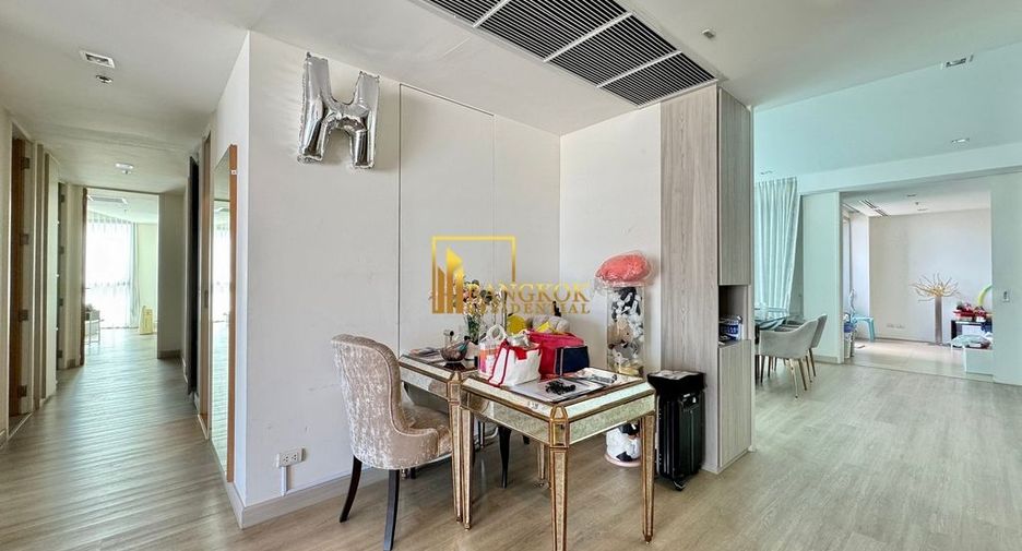 For sale 3 bedrooms condo in Sathon, Bangkok