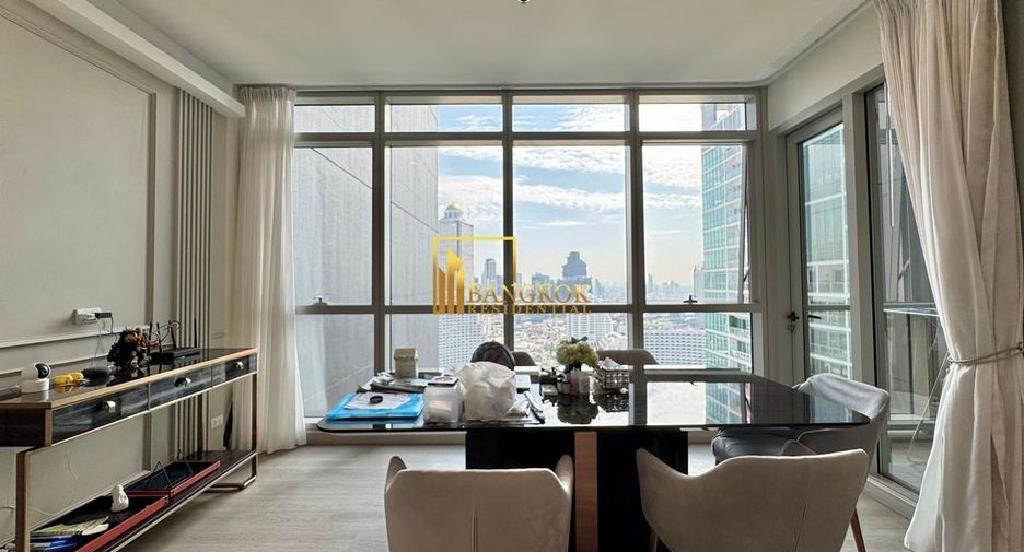 For sale 3 bedrooms condo in Sathon, Bangkok
