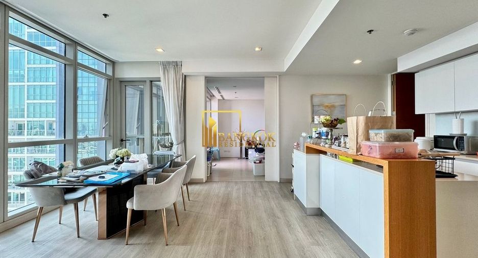 For sale 3 bedrooms condo in Sathon, Bangkok
