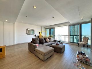 À vendre 3 chambres condo à Sathon, Bangkok