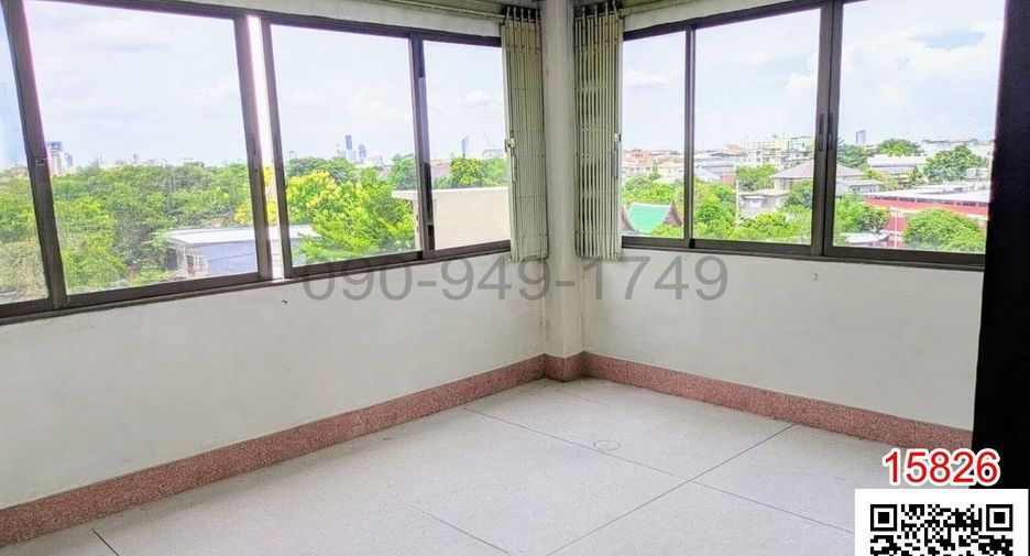 For rent 16 bedrooms retail Space in Chom Thong, Bangkok