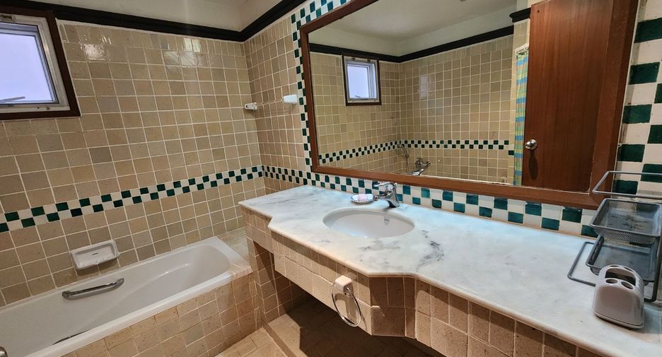 For rent 2 bedrooms condo in Hua Hin, Prachuap Khiri Khan