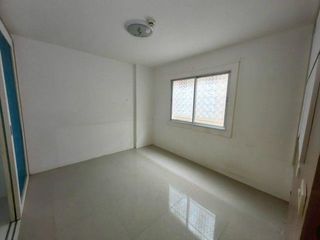 For sale 1 bed condo in Saphan Sung, Bangkok