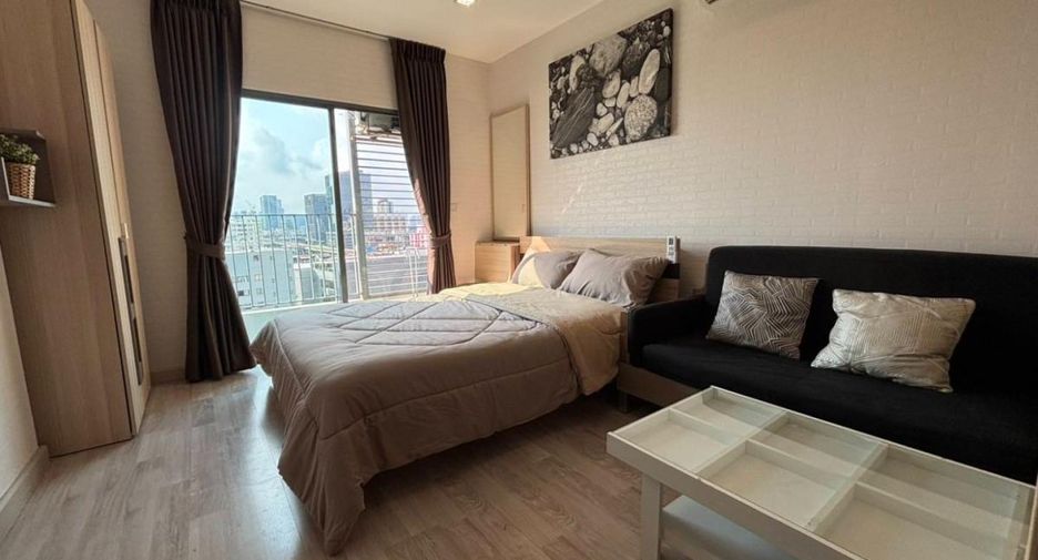 À louer 1 chambre condo à Phra Khanong, Bangkok