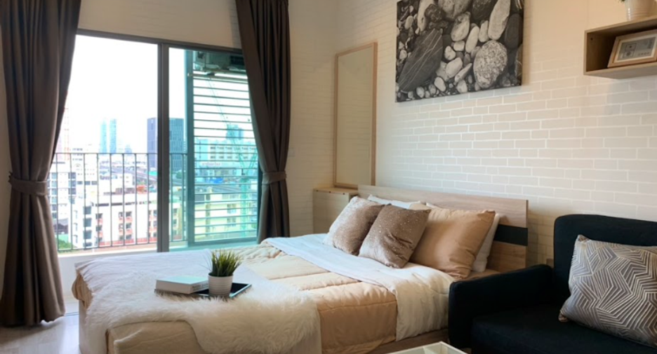 À louer 1 chambre condo à Phra Khanong, Bangkok
