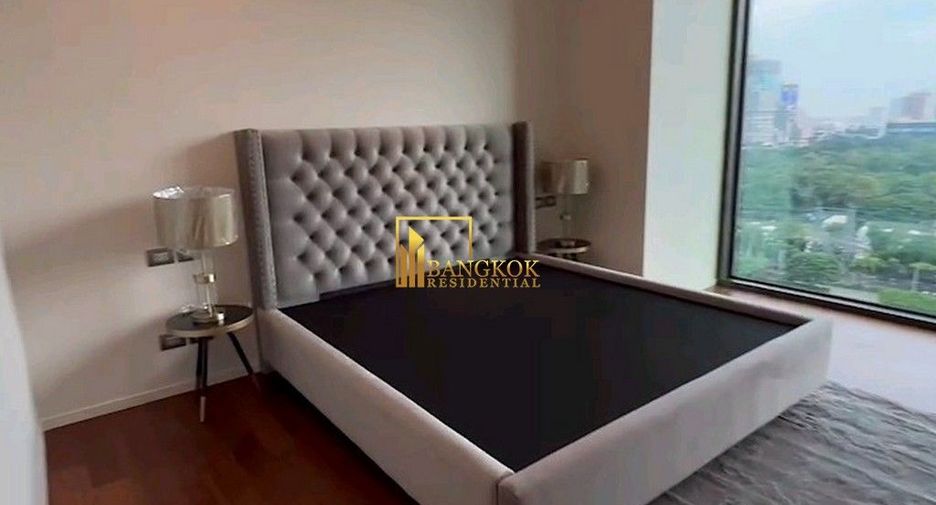 For rent and for sale 2 bedrooms condo in Pathum Wan, Bangkok