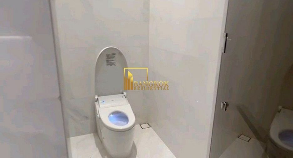 For rent and for sale 2 bedrooms condo in Pathum Wan, Bangkok