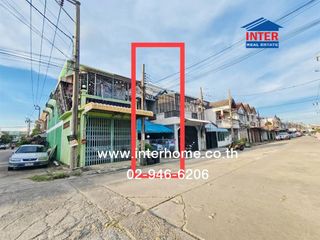 For sale 2 bedrooms townhouse in Bang Khae, Bangkok