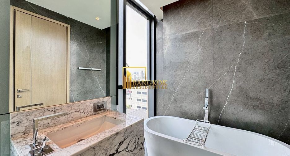 For rent and for sale 2 bedrooms condo in Watthana, Bangkok