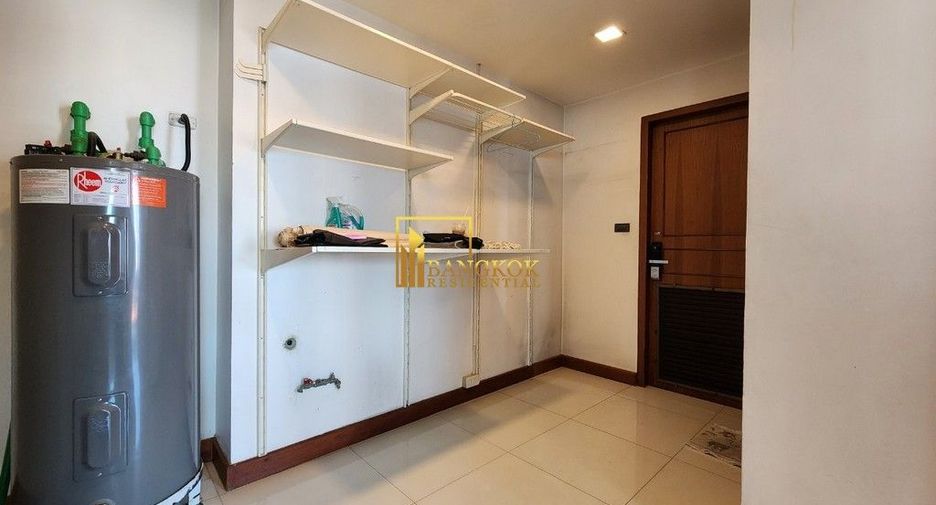 Condo en venta de 3 habitaciones en Khlong Toei, Bangkok
