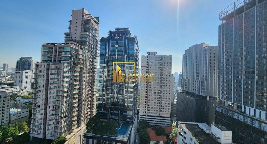 Condo en venta de 3 habitaciones en Khlong Toei, Bangkok