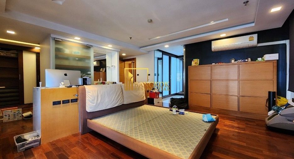 Condo en venta de 3 habitaciones en Khlong Toei, Bangkok