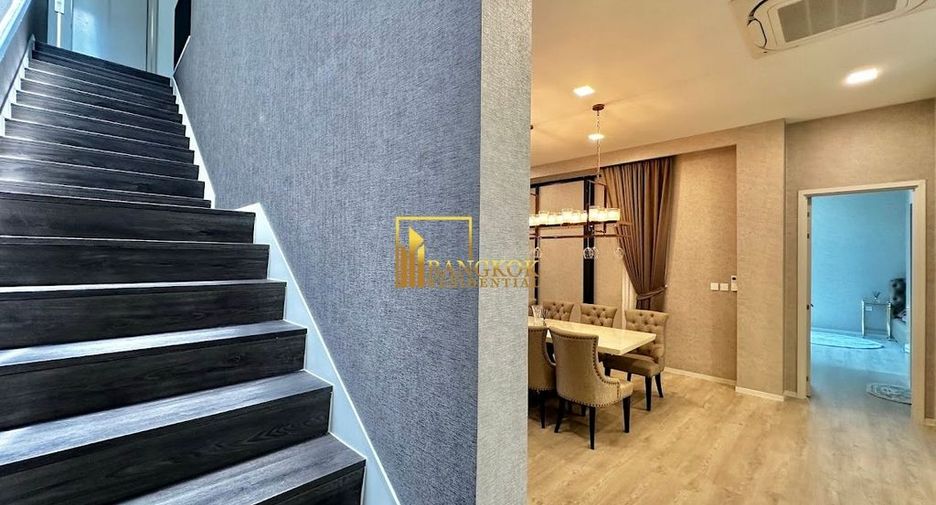 For sale 5 bedrooms house in Saphan Sung, Bangkok