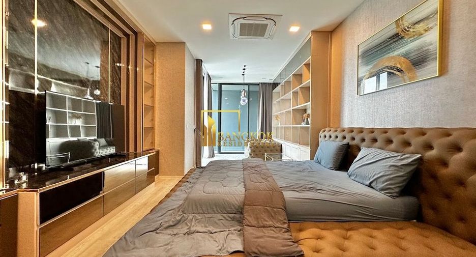 For sale 5 bedrooms house in Saphan Sung, Bangkok
