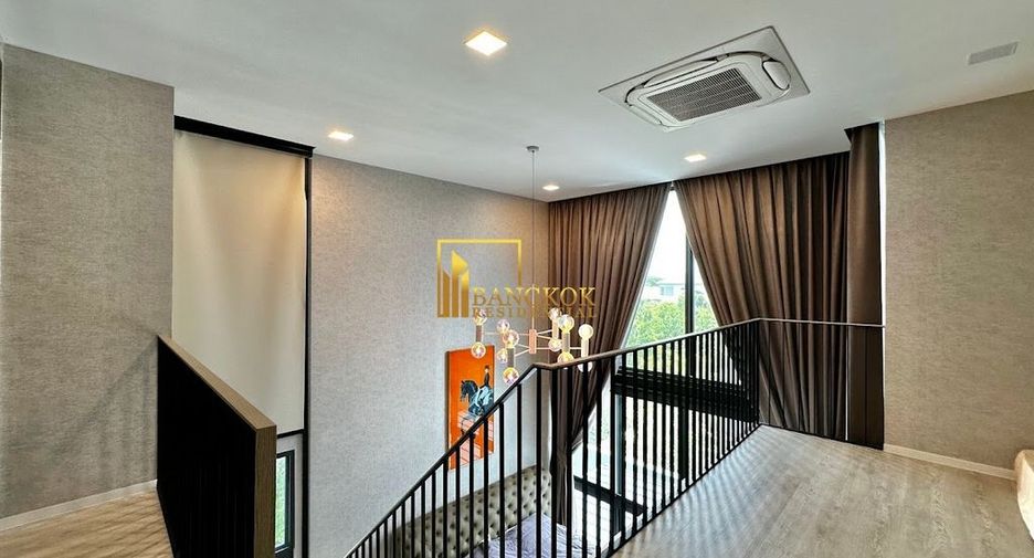 For sale 5 bedrooms house in Saphan Sung, Bangkok
