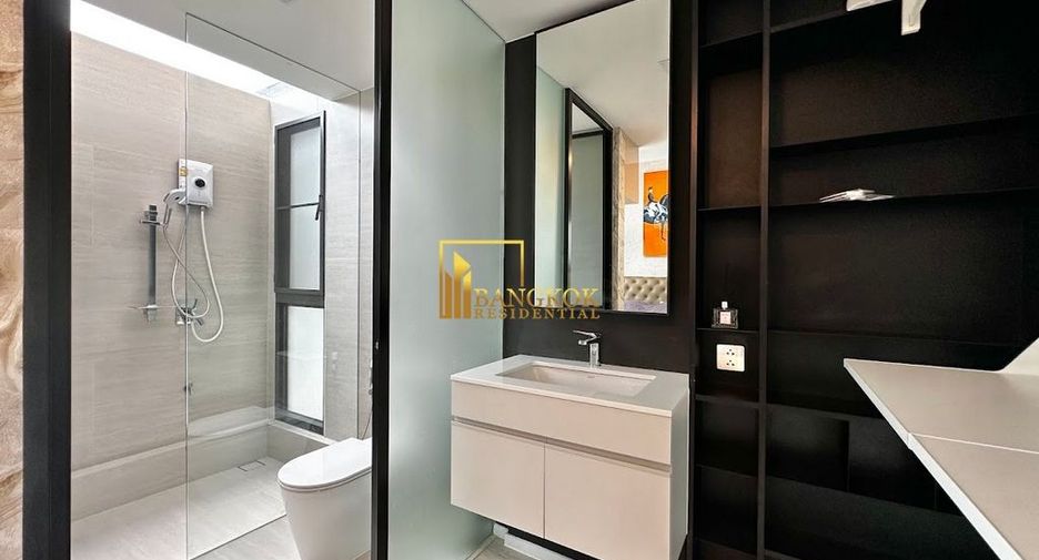 For sale 5 bedrooms house in Saphan Sung, Bangkok