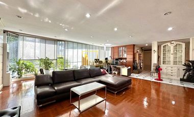 Condo en venta de 4 habitaciones en Khlong Toei, Bangkok