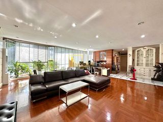 Wohnung zum Kauf mit 4 Zimmer in Khlong Toei, Bangkok