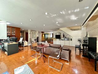 Wohnung zum Kauf mit 4 Zimmer in Khlong Toei, Bangkok