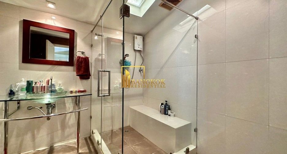 Condo en venta de 4 habitaciones en Khlong Toei, Bangkok