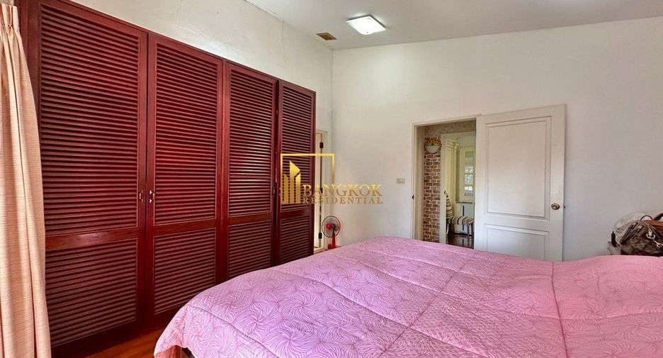 Condo en venta de 4 habitaciones en Khlong Toei, Bangkok