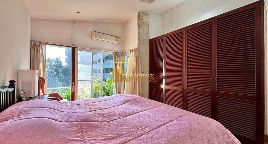 Condo en venta de 4 habitaciones en Khlong Toei, Bangkok