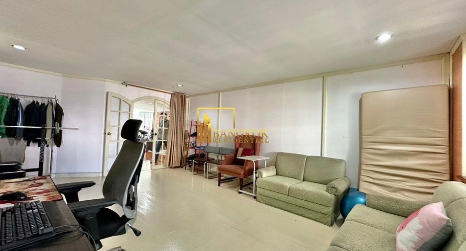 Condo en venta de 4 habitaciones en Khlong Toei, Bangkok