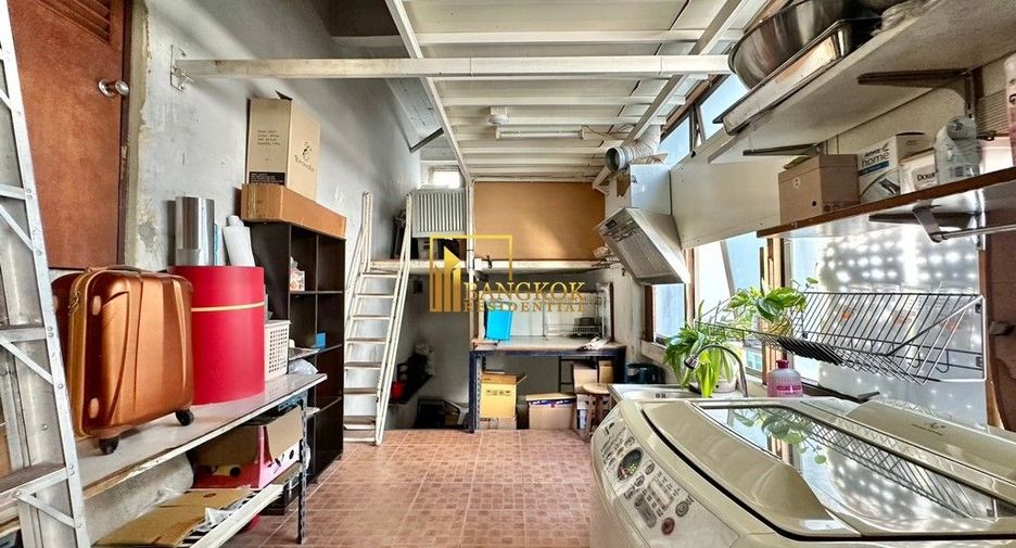Condo en venta de 4 habitaciones en Khlong Toei, Bangkok