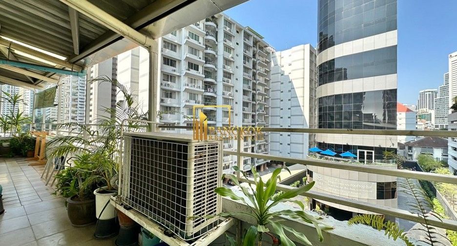 Condo en venta de 4 habitaciones en Khlong Toei, Bangkok