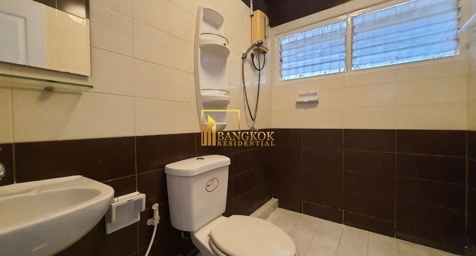 出租 和 出售 3 卧室 独立屋 在 Khlong Toei, 曼谷