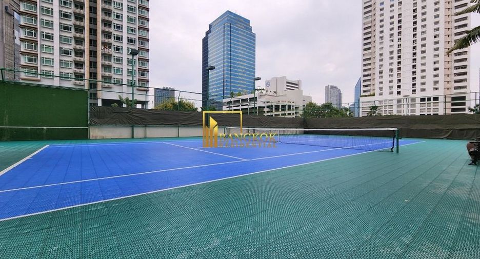 Wohnung zur Miete und zum Kauf mit 3 Zimmer in Watthana, Bangkok