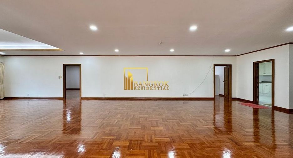 Wohnung zur Miete und zum Kauf mit 3 Zimmer in Watthana, Bangkok