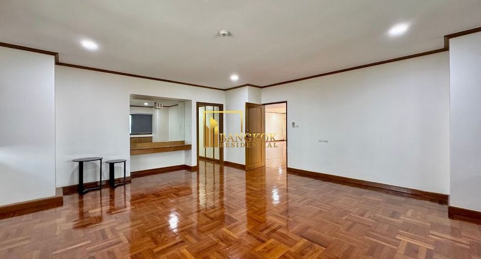Wohnung zur Miete und zum Kauf mit 3 Zimmer in Watthana, Bangkok