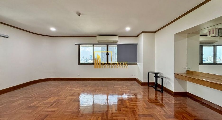 Wohnung zur Miete und zum Kauf mit 3 Zimmer in Watthana, Bangkok