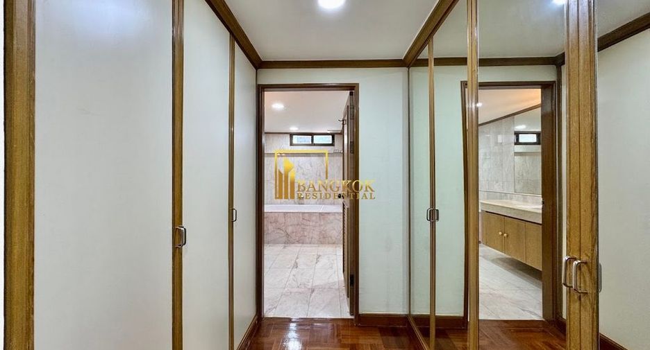 Wohnung zur Miete und zum Kauf mit 3 Zimmer in Watthana, Bangkok