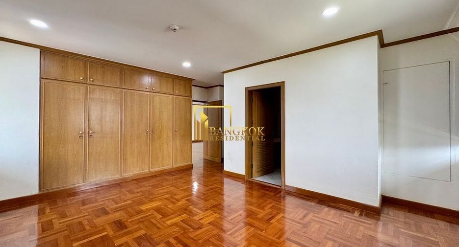 Wohnung zur Miete und zum Kauf mit 3 Zimmer in Watthana, Bangkok