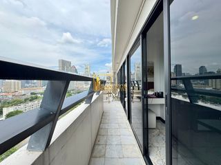 Wohnung zum Kauf mit 4 Zimmer in Sathon, Bangkok
