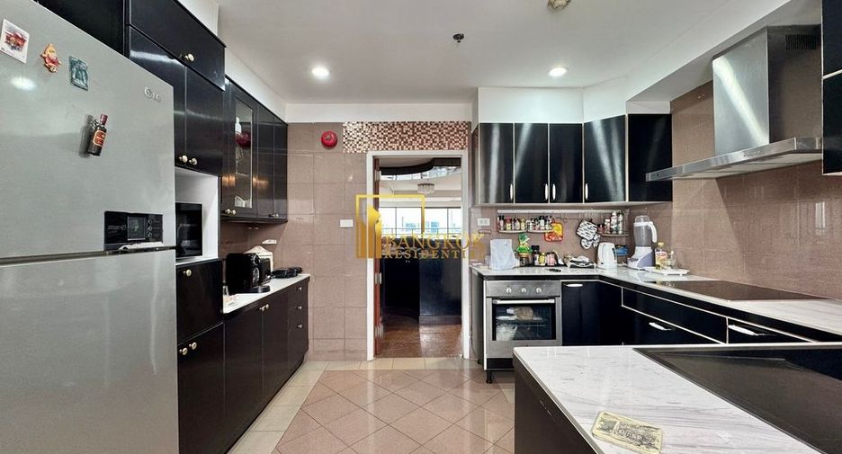 Wohnung zum Kauf mit 4 Zimmer in Sathon, Bangkok