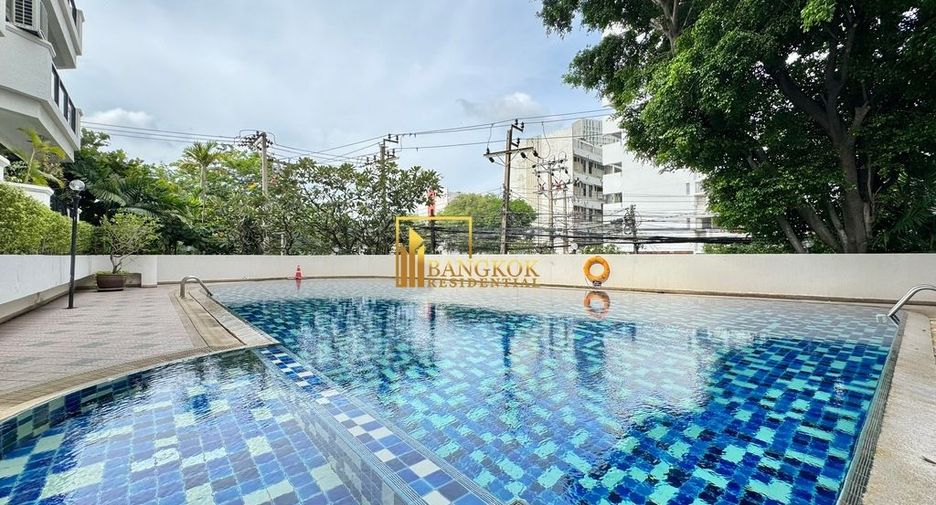 Wohnung zum Kauf mit 4 Zimmer in Sathon, Bangkok