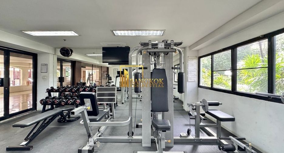 Wohnung zum Kauf mit 4 Zimmer in Sathon, Bangkok
