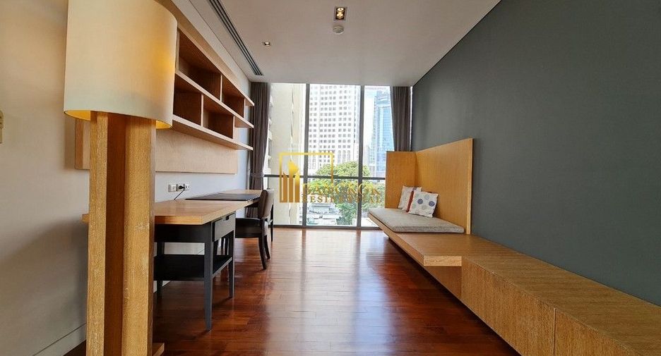 For rent and for sale 2 bedrooms condo in Khlong Toei, Bangkok