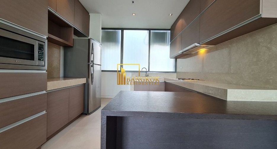 For rent and for sale 2 bedrooms condo in Khlong Toei, Bangkok