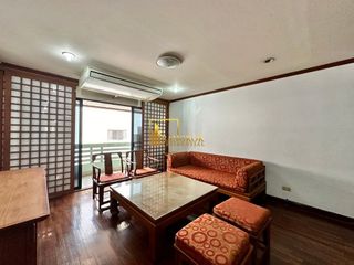 Condo en alquiler y en venta de 4 habitaciones en Watthana, Bangkok