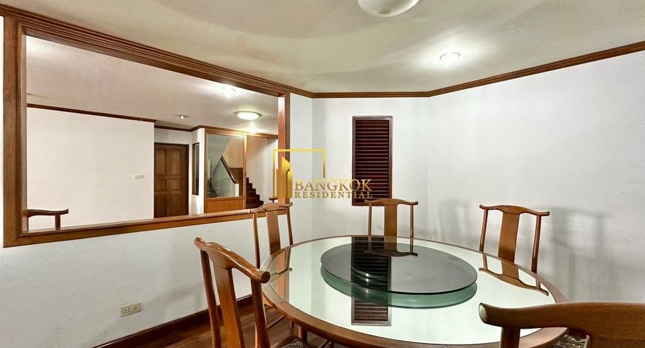 Condo en alquiler y en venta de 4 habitaciones en Watthana, Bangkok