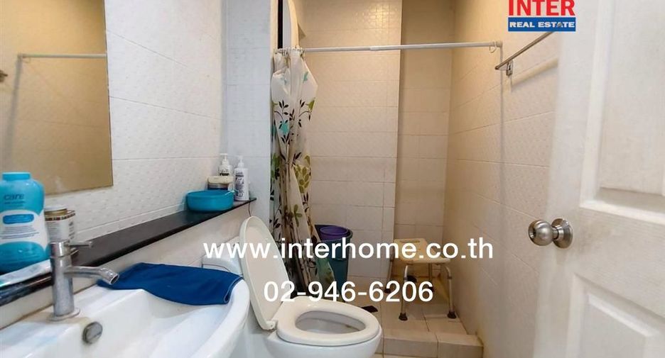 For sale 3 bedrooms townhouse in Nong Khaem, Bangkok