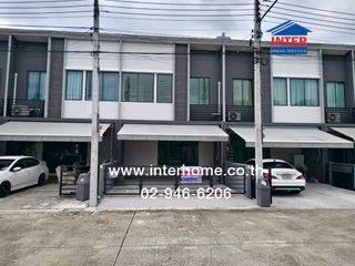 Casa adosada en venta de 3 habitaciones en Mueang Pathum Thani, Pathum Thani