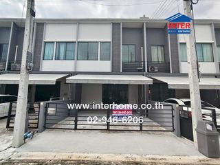 Casa adosada en venta de 3 habitaciones en Mueang Pathum Thani, Pathum Thani