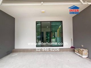Casa adosada en venta de 3 habitaciones en Mueang Pathum Thani, Pathum Thani